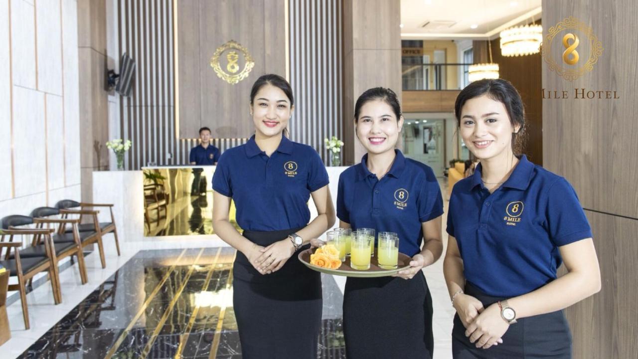 8 Mile Hotel Yangon Exterior photo