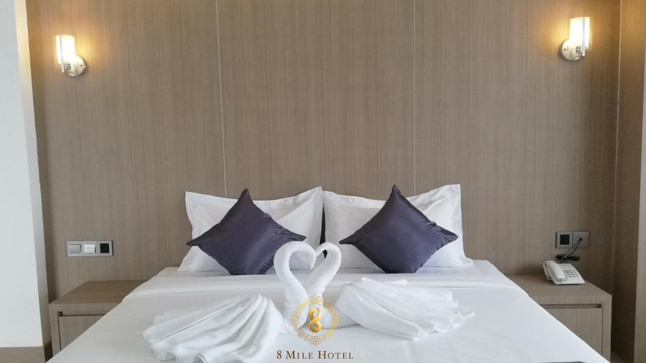 8 Mile Hotel Yangon Exterior photo