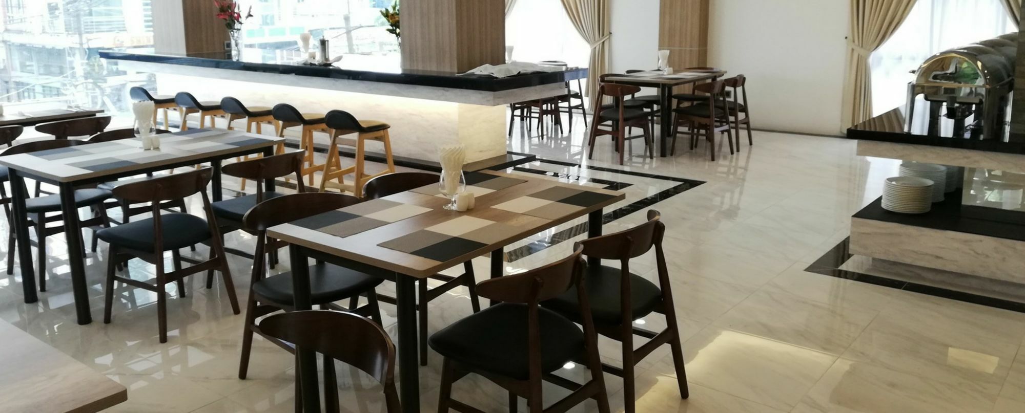 8 Mile Hotel Yangon Exterior photo